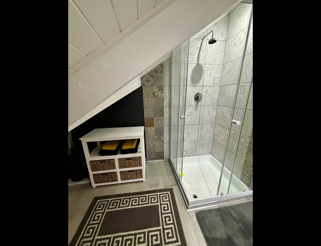 1 bed property to rent in CAPE TOWN